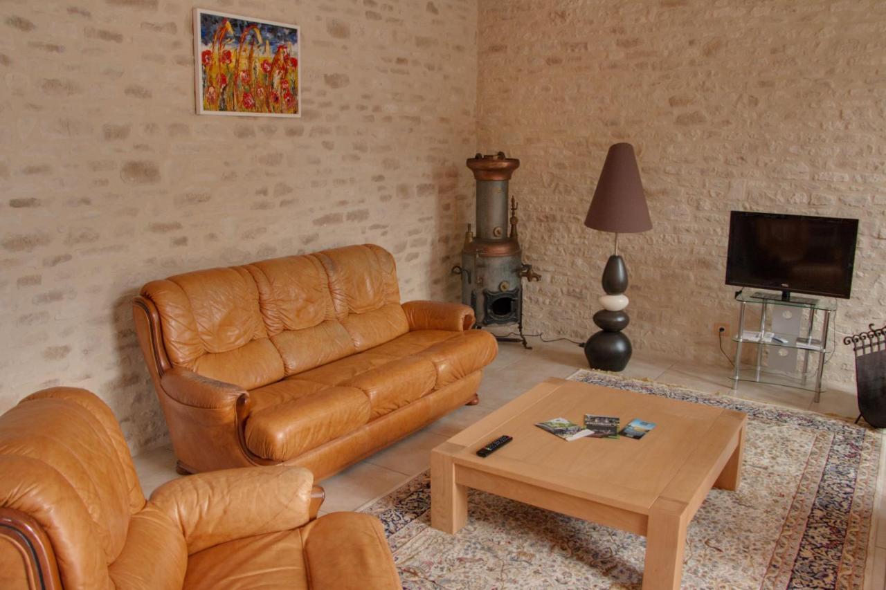 Gite De Villaine Theillay المظهر الخارجي الصورة